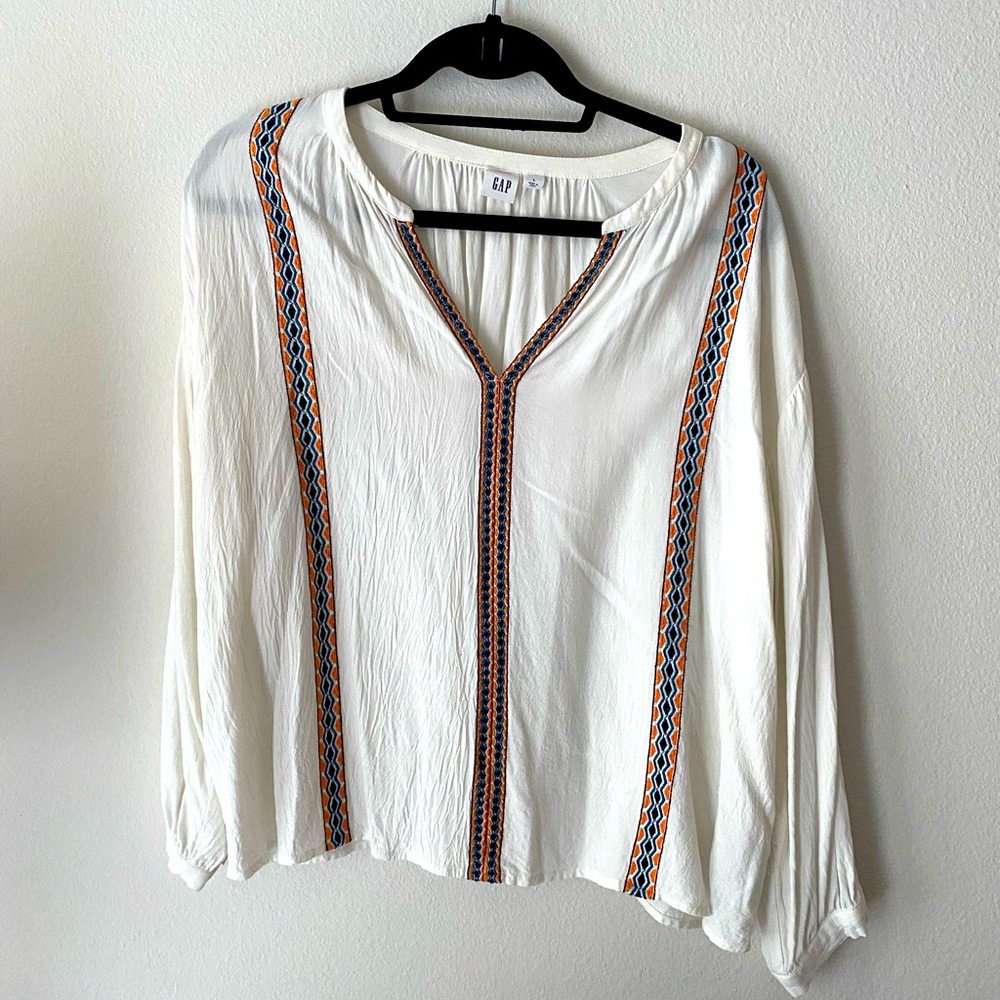 GAP Boho Embroidered Top🥁